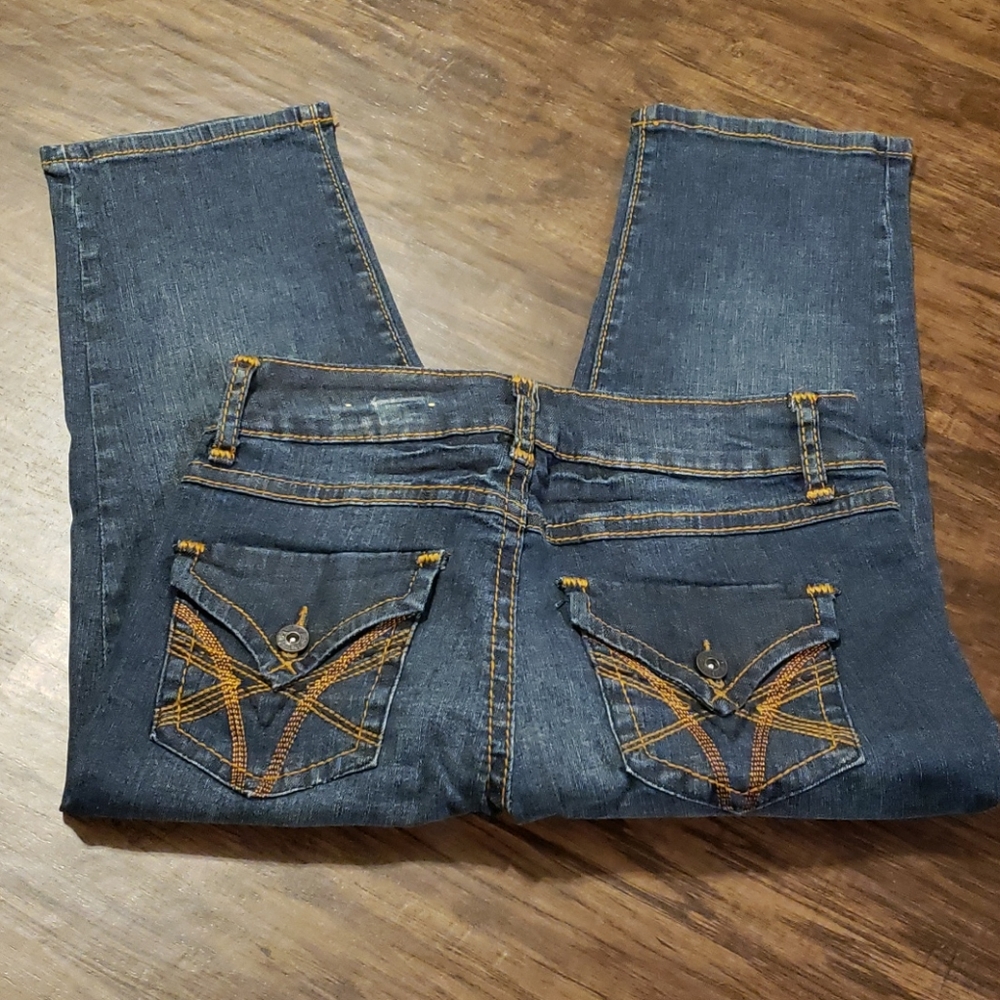Denin capris - Picture 2 of 3
